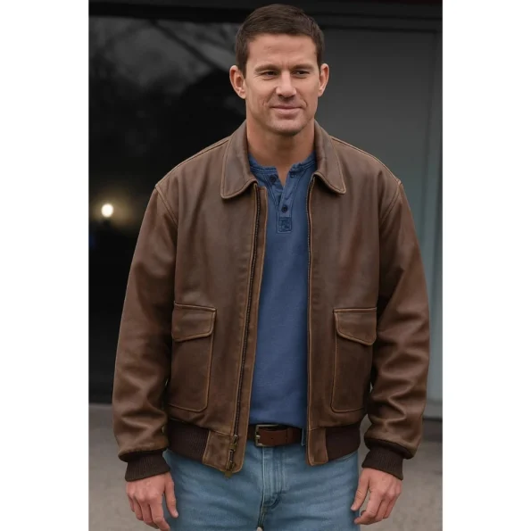 roofman-2025-channing-tatum-brown-leather-jacket (1)